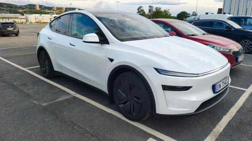 TESLA Model Y Long Range AWD