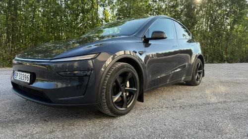TESLA Model Y Premium Long Range AWD