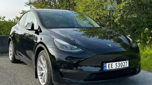 TESLA Model Y Long Range AWD | EU-godkjent | 1 eier | nye sommerdekk
