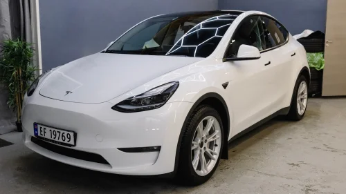 TESLA Model Y Long Range AWD
