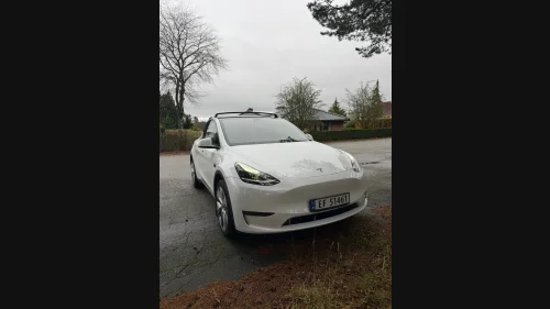 TESLA Model Y Long Range AWD m/hengerfeste, takrails og vinterhjul