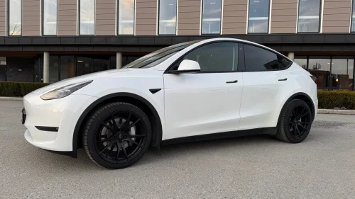TESLA Model Y SE DENNE!!! Long Range AWD
