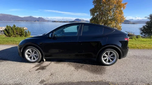 TESLA Model Y Long Range AWD