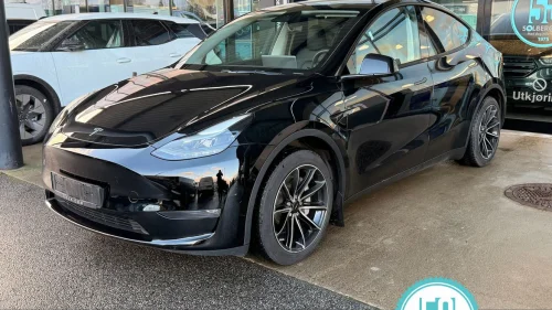TESLA Model Y AWD/ LONG.RANGE/ NORSK/ HENGER.F/ PANO/ OPPV.RATT