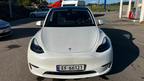 TESLA Model Y Long Range AWD