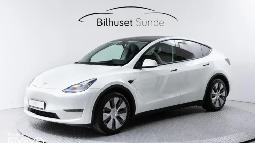 TESLA Model Y Long Range AWD,Krok,Skinn,Kamera,Panorama,ACC++