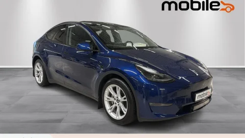 TESLA Model Y Long Range AWD | Hengerfeste |