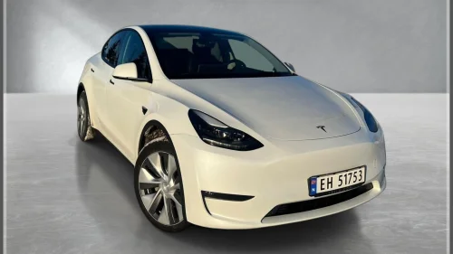 TESLA Model Y Long Range AWD/Krok/Autopilot/Premium/Pano/Garanti++