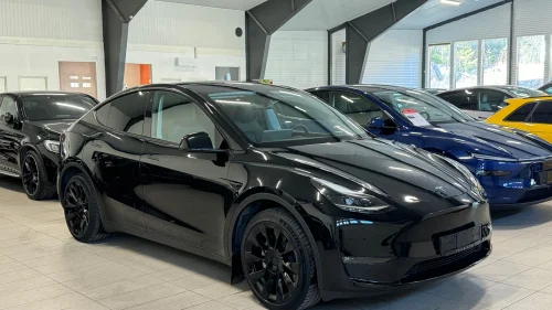 TESLA Model Y LONG RANGE AWD | SKINN | KROK | PREMIUM | HIFI | 20" |