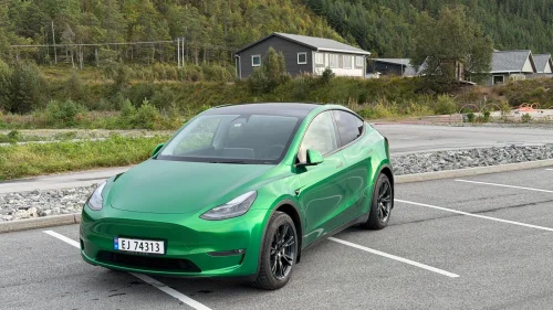 TESLA Model Y Long Range AWD