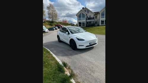 TESLA Model Y Long Range AWD, Tilhengerfeste