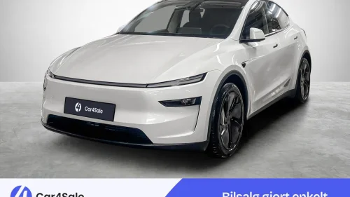 TESLA Model Y Juniper LR AWD / Krok / S+V / 1 Eier / AP / V.Pumpe