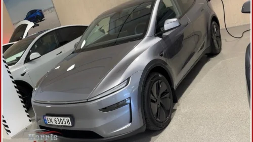 TESLA Model Y LR/AWD/Quicksilver/586 KM/Krok/S&Vhjul/Coating++