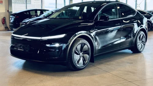 TESLA Model Y LONG RANGE - 4WD - HENGERFESTE - JUNIPER - SE FARGE