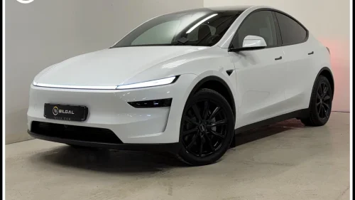 TESLA Model Y LongRange 4x4 Juniper Premium Skinn HiFi Krok AutoPilot