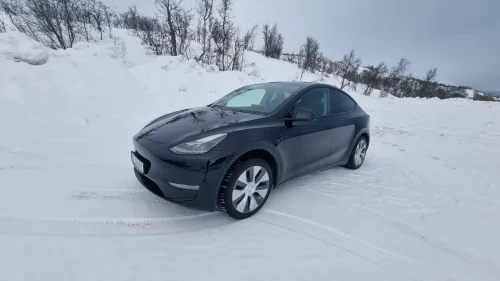 TESLA Model Y Long Range AWD