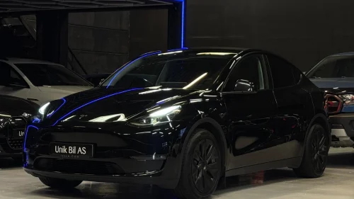 TESLA Model Y LONG RANGE/ AWD/ BERLIN/ AP/ KROK/ S+V DEKK/ PREMIUM