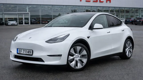 TESLA Model Y Long Range AWD