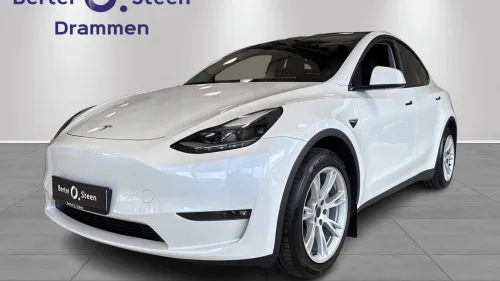 TESLA Model Y Long Range AWD/ Hengerfeste