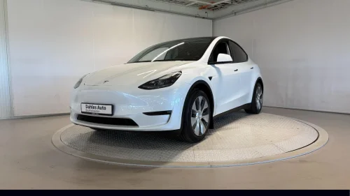 TESLA Model Y Long Range AWD Autopilot/Krok/Skinn/Pano/Kamera