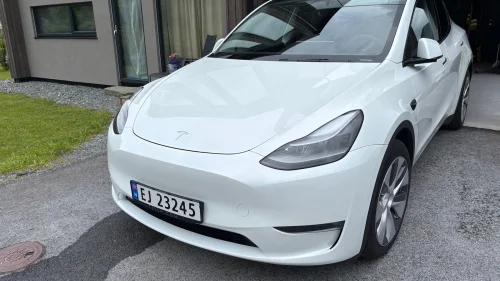 TESLA Model Y Long Range AWD