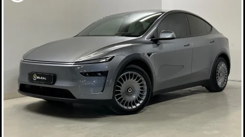 TESLA Model Y LongRange 4x4 Boosted+100HK Premium Skinn HiFi