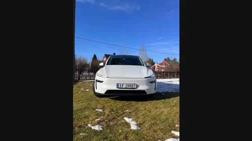 TESLA Model Y Long Range AWD