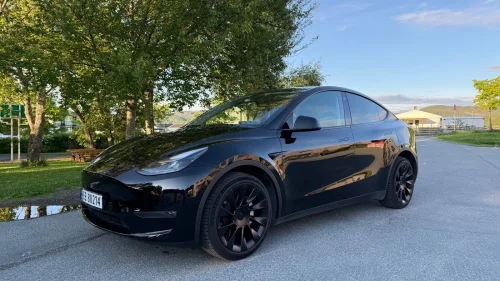 TESLA Model Y Long Range AWD