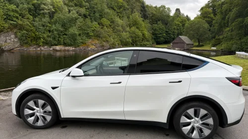 TESLA Model Y Long Range AWD