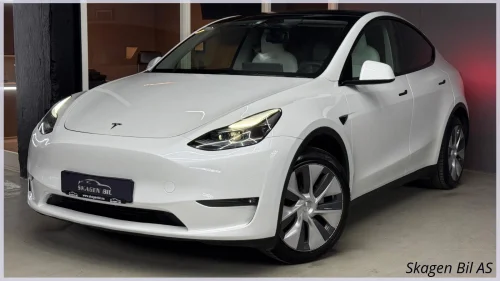 TESLA Model Y Long Range AWD 514hk Autopilot