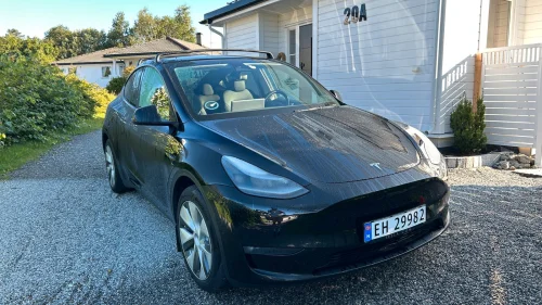 TESLA Model Y Long Range AWD
