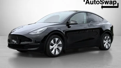 TESLA Model Y Long Range AWD. AutoPilot/Krok/Skinn/Hifi/19+19