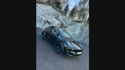TESLA Model Y Long Range AWD