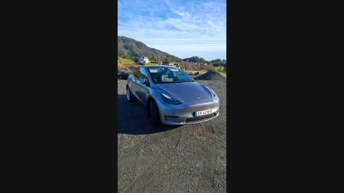 TESLA Model Y Long Range AWD