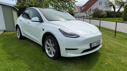 TESLA Model Y Long Range AWD