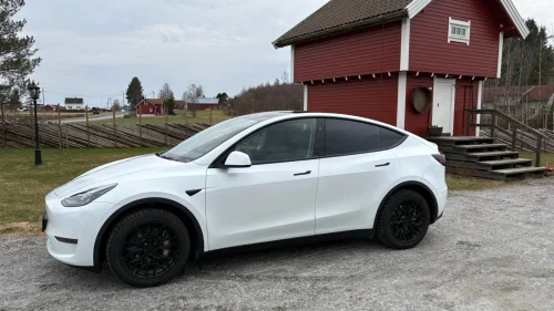 TESLA Model Y Long Range AWD