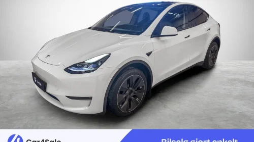 TESLA Model Y Long Range AWD 533km / H.Feste / Premium / V.Pumpe ++