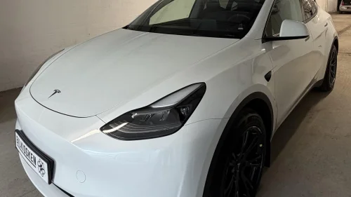 TESLA Model Y Long Range AWD 533km/H.Feste/AP/R.kam/V.Pumpe/EU-03.27!