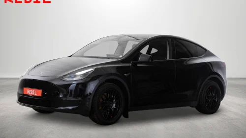 TESLA Model Y 533km(WLTP)/LR/AWD/Ryzen/Navi/R.kam/Pano/AP/V.pumpe