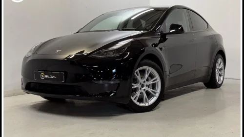 TESLA Model Y LongRange 4x4 514HK Premium Skinn HiFi AutoPilot Krok