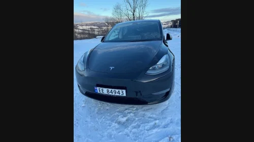TESLA Model Y Long Range AWD