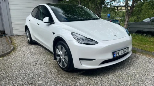 TESLA Model Y Long Range AWD