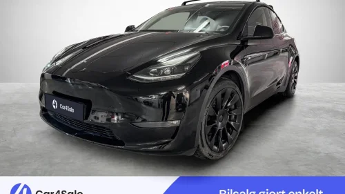 TESLA Model Y Long Range AWD 533km / Autopilot / Premium / V.Pumpe ++