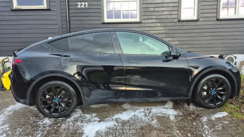TESLA Model Y Long Range AWD