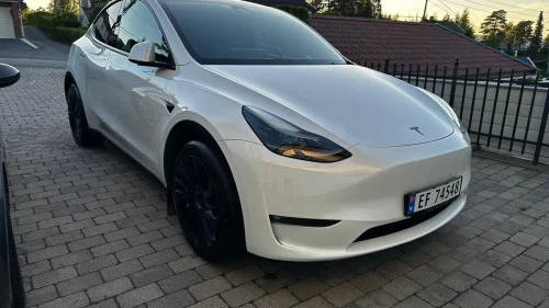 TESLA Model Y Long Range AWD