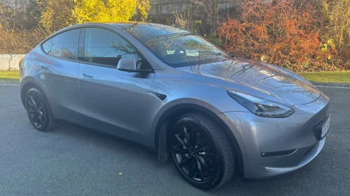 TESLA Model Y Long Range AWD Quicksilver