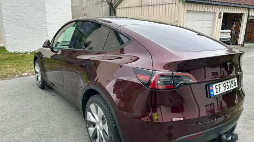 TESLA Model Y Long Range AWD
