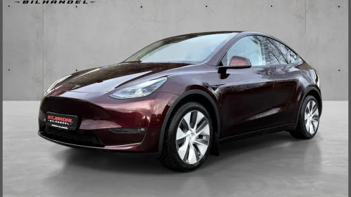 TESLA Model Y Long Range // AWD // 514hk