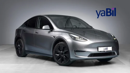 TESLA Model Y Long Range AWD | Krok | Premium |