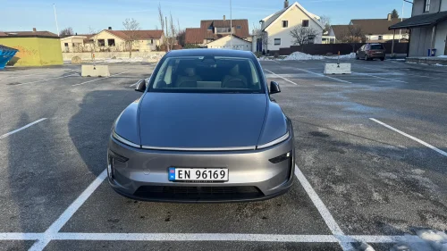 TESLA Model Y Long Range AWD